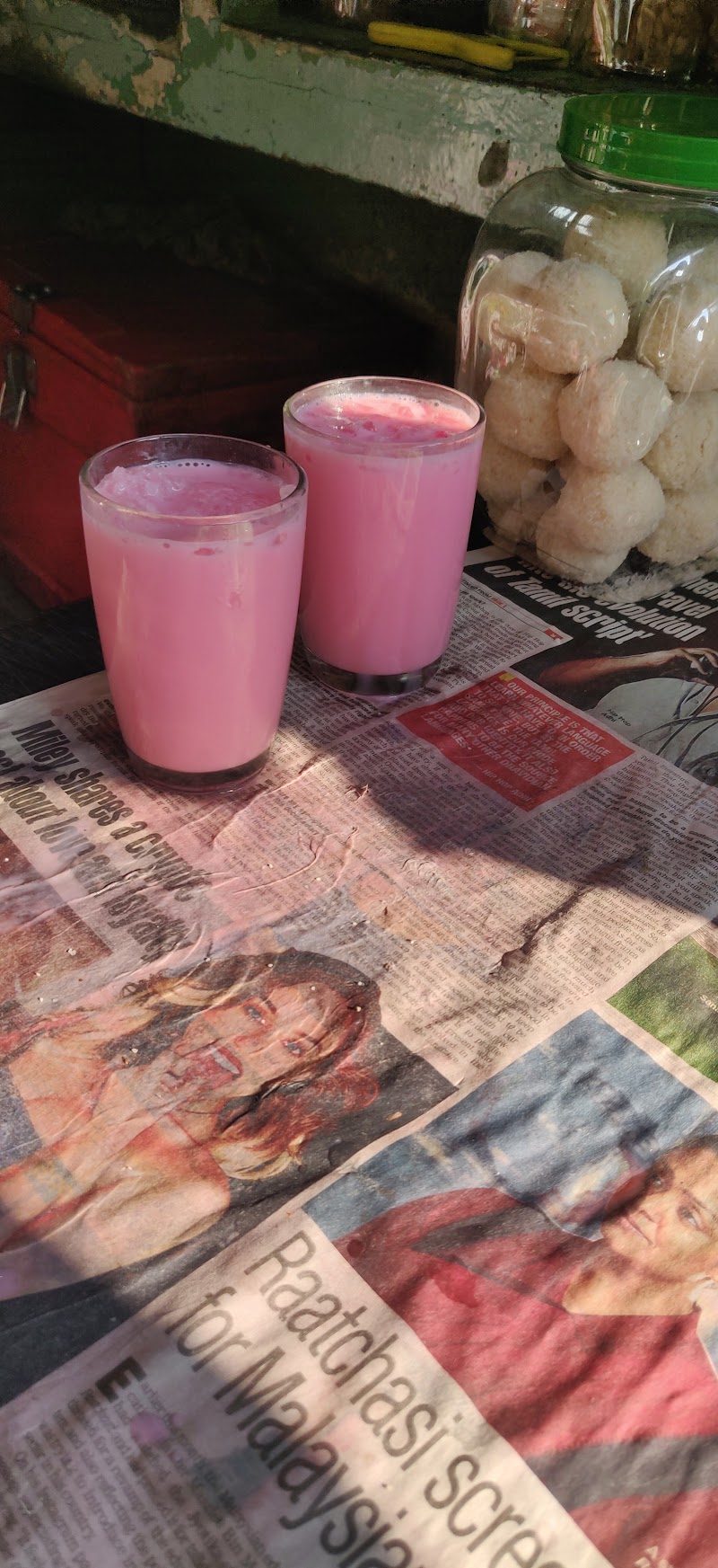 Kalathi Rose Milk Shop - Kalathi Rose Milk Shop 5, N Mada St, Vinayaka Nagar Colony, Mylapore, Chennai, Tamil Nadu 600004, India