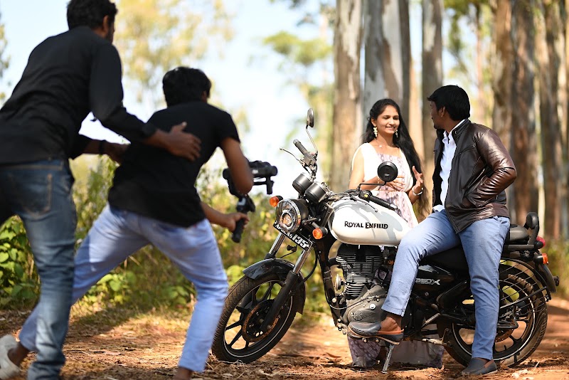 BLUR STUDIO - BLUR STUDIO Phase 3/27, swastik lotus city, Kumhari, Kumhari NP Part, Chhattisgarh 490042, India