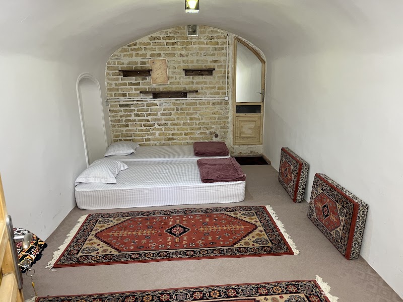 Ilkhani Amir ecotourism residence - Ilkhani Amir ecotourism residence, CQJX+J6X, Soltaniyeh, Zanjan Province, Iran