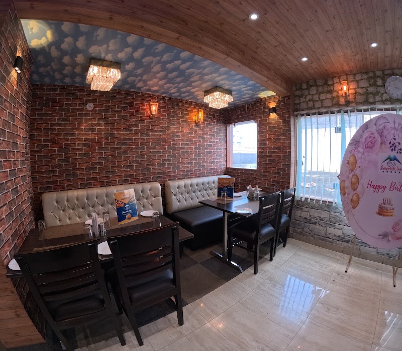 Hotel Grand Corporate - Hotel Grand Corporate Pillar No 41, Bailey Rd, opposite Paras HMRI Hospital, Samanpura, Raja Bazar, Khajpura, Patna, Bihar 800014, India