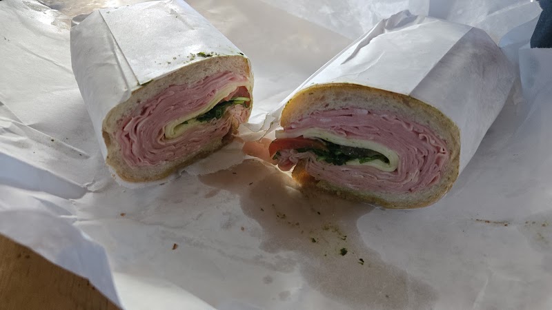 Giovanni's Italian Deli - Giovanni's Italian Deli 925 N Broadway, White Plains, NY 10603, USA