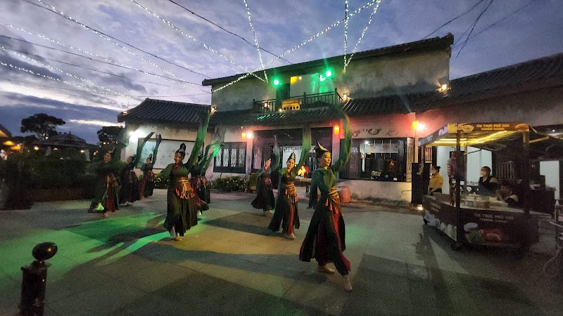 Hoi An Memories Land - Hoi An Memories Land rẽ trái, Cồn Hến, 200 Nguyễn Tri Phương, Hội An, Đà Nẵng, Vietnam