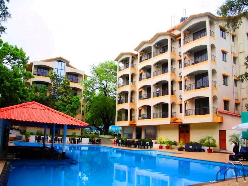 Royale Assagao Resort - Royale Assagao Resort, HQXF+79R, Mapusa - Anjuna - Chapora Rd, next to Dattatray Temple, Socolo Wado, Bouta Waddo, Assagao, Goa 403507, India