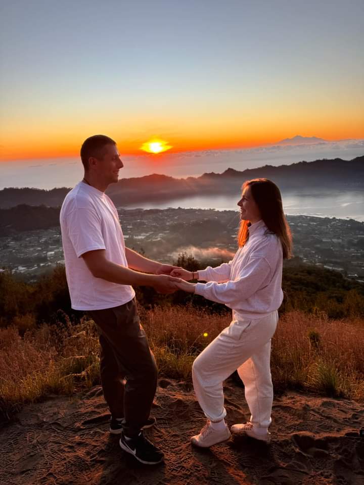 Sunrise mount Batur hike - Sunrise mount Batur hike Q93H+6Q7, South Batur, Kintamani, Bangli Regency, Bali 80652, Indonesia