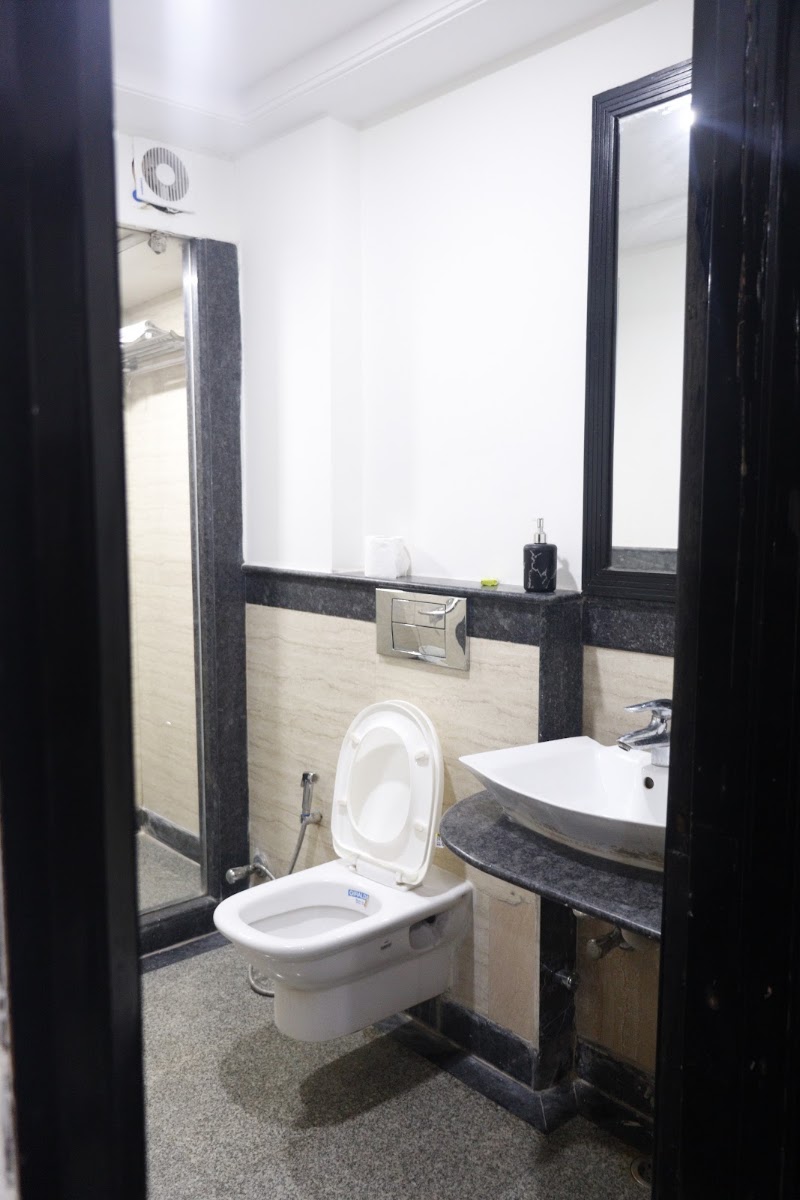 Blue moon home stay - Hotel south extension - Blue moon home stay - Hotel south extension ground floor, B, 50, South Extension I, Block B, New Delhi, Delhi, 110049, India