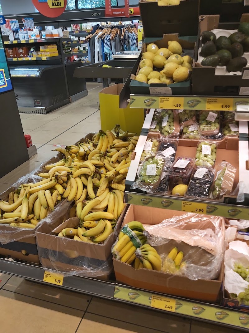 ALDI - ALDI, Rue Antoine-Carteret 22, 1202 Genève, Switzerland