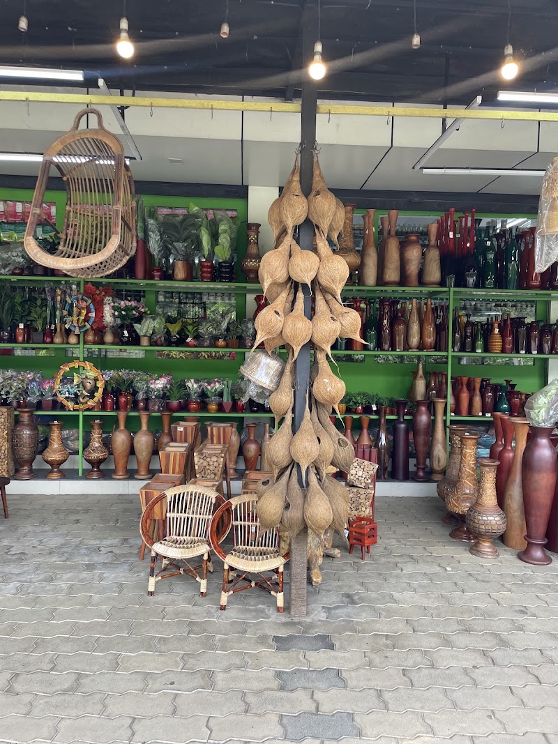 Aryavalli Spices and crafts - Aryavalli Spices and crafts H3P9+J7R, Silver Hills, Madiyur, Kalpetta, Kerala 673123, India