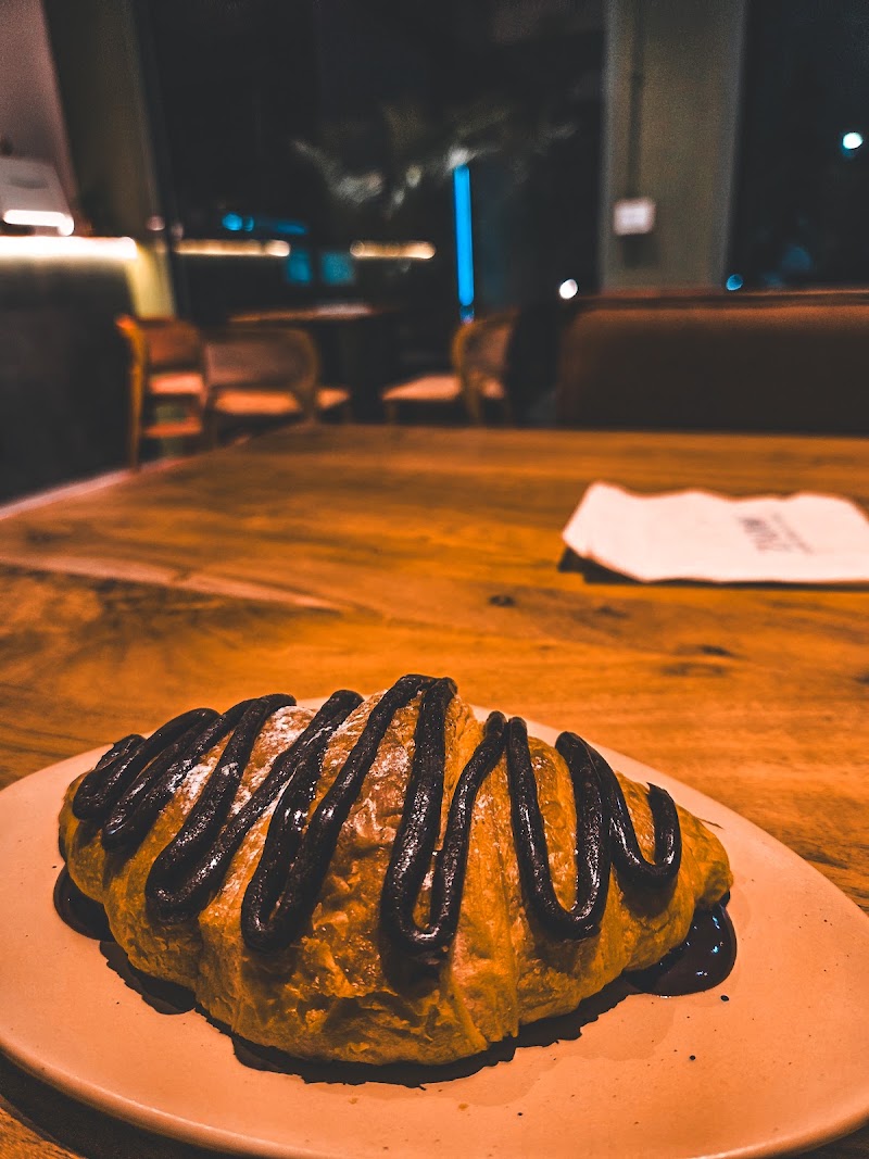 Zaro - Crafted Coffee & Everyday Brunch - Zaro - Crafted Coffee & Everyday Brunch, Jai Baba Tower, opposite Jack N Jill School, Shankar Nagar, Raipur, Chhattisgarh 492001, India