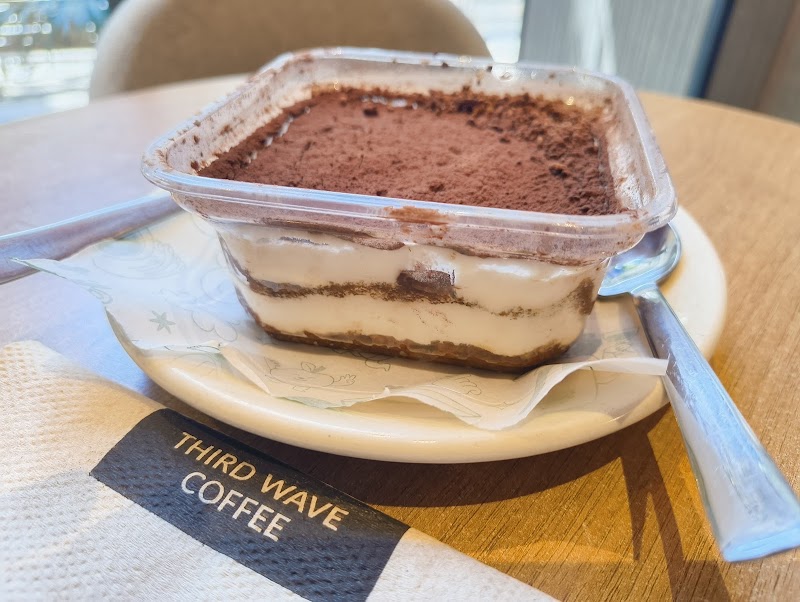 Third Wave Coffee - Third Wave Coffee Shop No.05, Ground Floor, Shreeji Eternity, New Link Rd, Malad, Mithchowki, Ward-P/N, Malad West, Mumbai, Maharashtra 400064, India