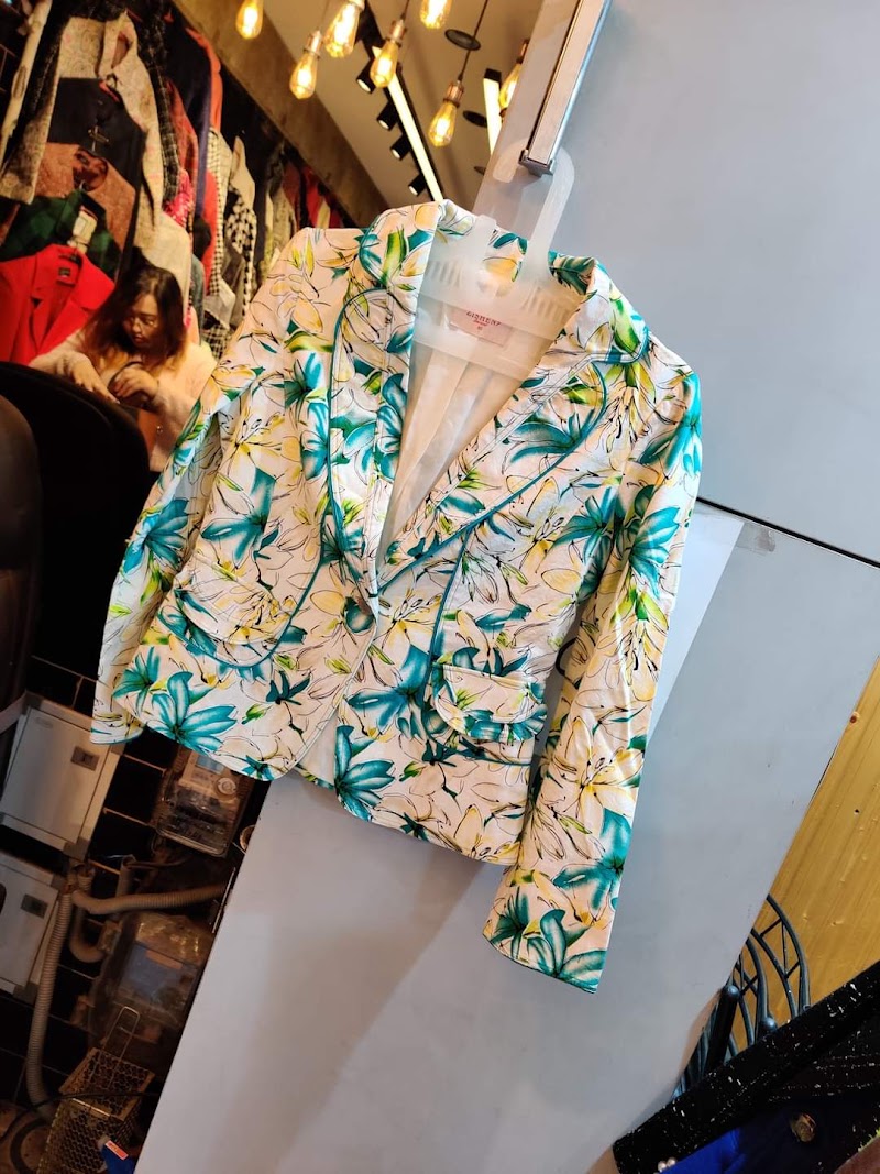 Clothes 'N; More - Clothes 'N; More Shop No.4 & 5, Ajmal Khan Rd, near Metro Station, Block 1, WEA, Karol Bagh, New Delhi, Delhi, 110005, India