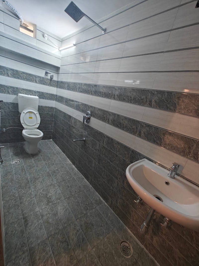 Stay in Banarasiya - Stay in Banarasiya Chetganj Rd, Habibpura, Ramakanth Nagar, Chetganj, Varanasi, Uttar Pradesh 221005, India