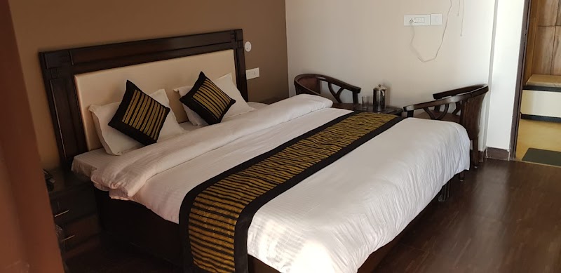 Snow Valley Homestay - Snow Valley Homestay BALA HISAR, near allen junior school, The Mall Road, Mussoorie, Uttarakhand 248179, India