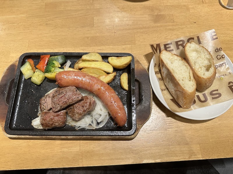 Steak & Hamburger Steak Gottie's BEEF UNIVERSAL CITYWALK OSAKA - Steak & Hamburger Steak Gottie's BEEF UNIVERSAL CITYWALK OSAKA Japan, 〒554-0024 Osaka, Konohana Ward, Shimaya, 6-chōme−2−６１ ユニバーサル・シティウォーク大阪 ５Ｆ