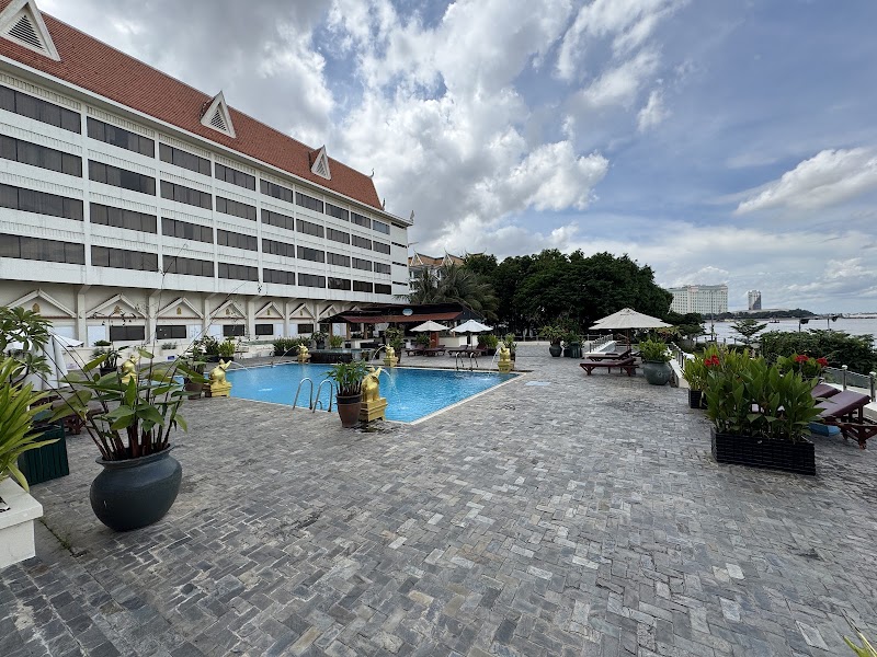 Hotel Cambodiana - Hotel Cambodiana, 313 Preah Sisowath Quay Phnom Penh, Phnom Penh 12206, Cambodia