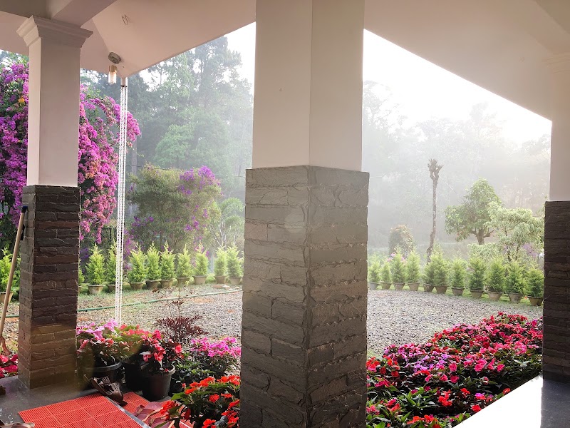 Flower Valley Plantation Homestay - Flower Valley Plantation Homestay Kurisupara, Munnar, Kerala 685565, India