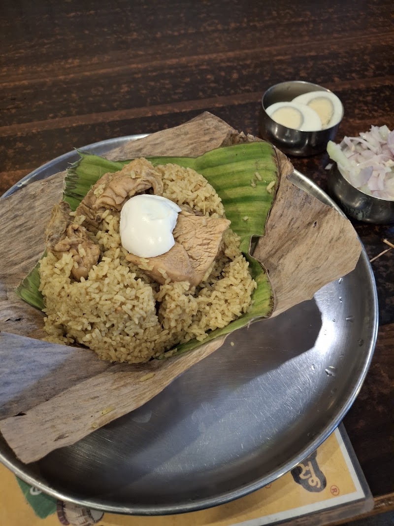 Chikpet Donne Biryani House - Since 1975 Vijayanagar - Chikpet Donne Biryani House - Since 1975 Vijayanagar SBI Staff Colony, Hoshalli Extension, Stage 1, Vijayanagar, Bengaluru, Karnataka 560040, India