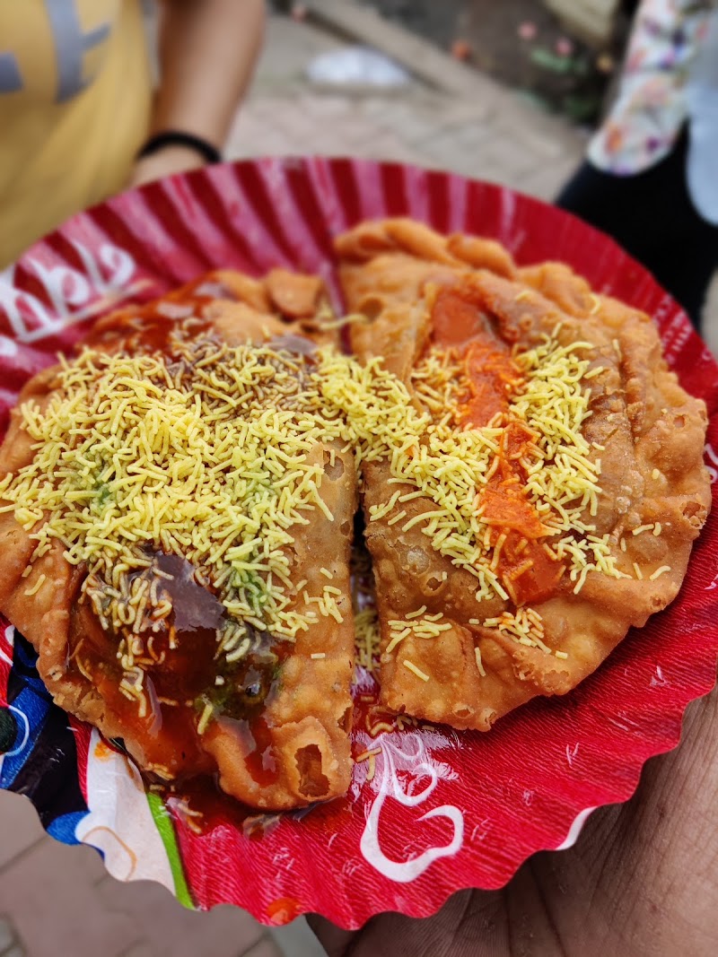 Jamnagari Ghugra - Jamnagari Ghugra, opp. Nilkanth avenue-2, near Cu Shah Commerce College, Sattar Taluka Society, Usmanpura, Ahmedabad, Gujarat 380009, India