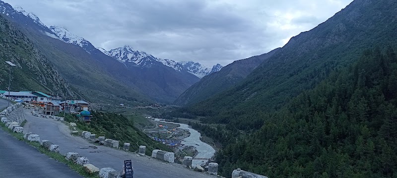 The last homestay - The last homestay 9C2P+HW4, Chitkul, Himachal Pradesh 172106, India