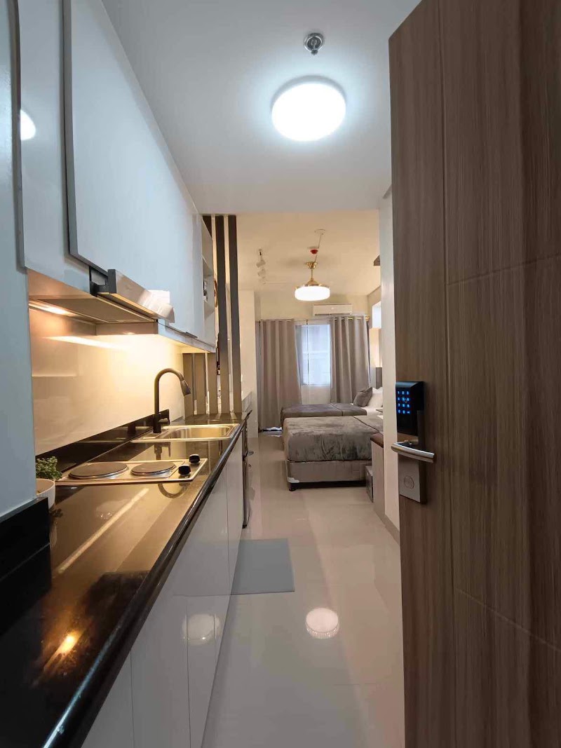 Staycation near MOA, Condotel at Shore 2, Jewel Suites - Staycation near MOA, Condotel at Shore 2, Jewel Suites, Tower 3, Shore 2 Residences, 76 Sunrise Drive, Pasay City, 1300 Metro Manila, Philippines