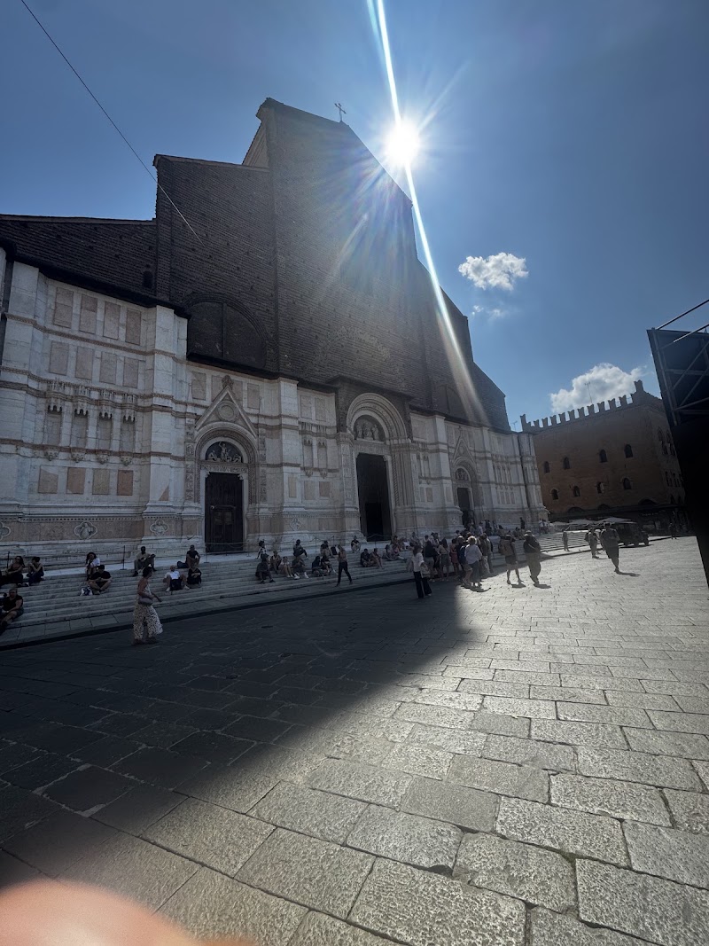 Arengo Tower - Arengo Tower 40124 Bologna, Metropolitan City of Bologna, Italy