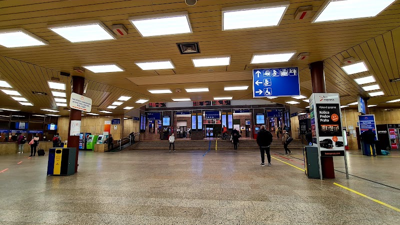 Bratislava Main Station - Bratislava Main Station, Námestie Franza Liszta, 811 04 Bratislava-Staré Mesto, Slovakia
