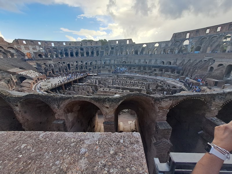 City Sightseeing Roma - Terminal B - City Sightseeing Roma - Terminal B, Via Giovanni Giolitti, 32, 00185 Roma RM, Italy