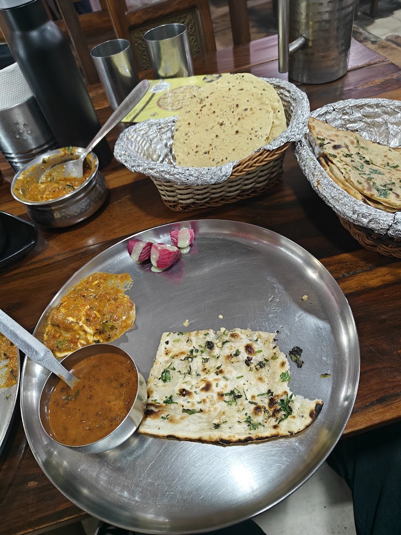 Apni Rasoi - Apni Rasoi Opp U16/20, shop no 5, 6, EWS MARKET, DLF Phase 3, Sector 24, Gurugram, Haryana 122002, India