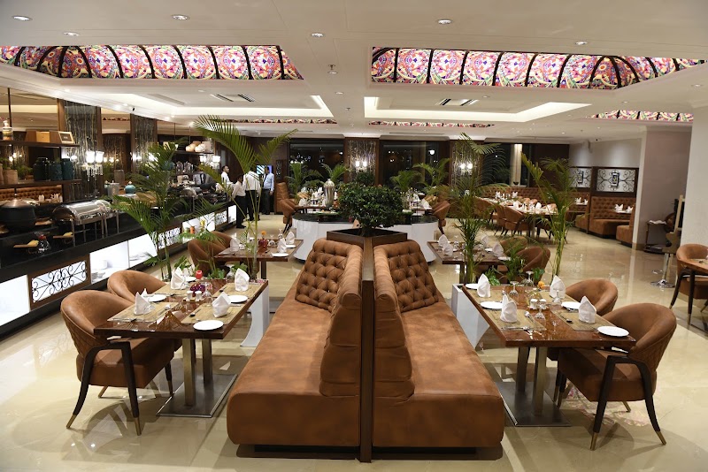 HOTEL HUKAM'S LALIT MAHAL RAIPUR - HOTEL HUKAM'S LALIT MAHAL RAIPUR, New Raipur Interchange, Mumbai - Kolkata Hwy, Serikhedi, Raipur, Chhattisgarh 492101, India
