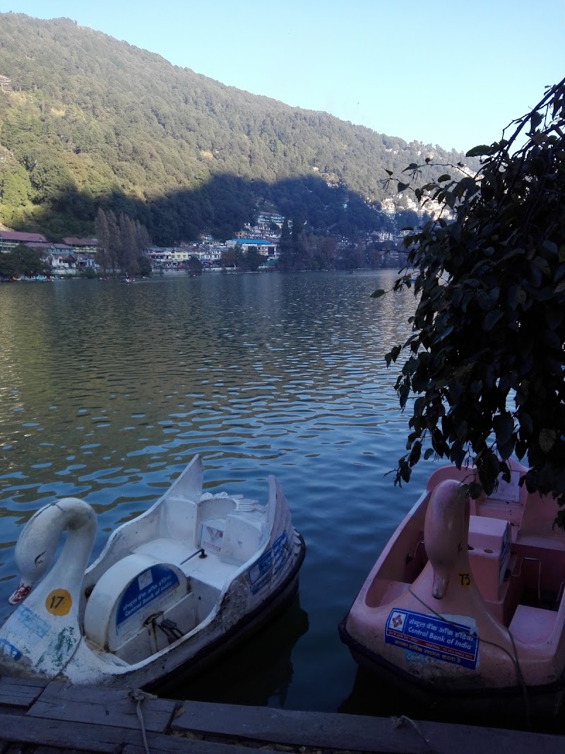 Peddle Boat Stand Flats - Peddle Boat Stand Flats, 9FQ4+X4V, Near Rink Hall, Ayarpatta, Nainital, Uttarakhand 263001, India