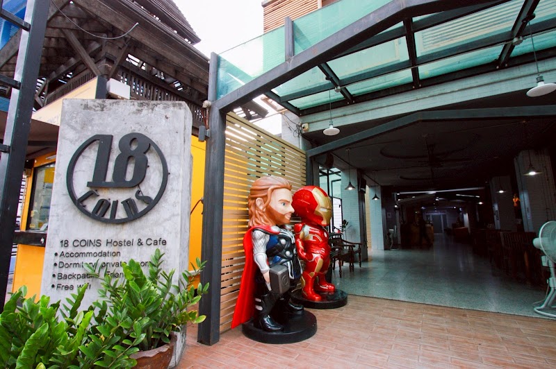 18 Coins Cafe & Hostel - 18 Coins Cafe & Hostel 198 20 Soi Buakhao, Muang Pattaya, Amphoe Bang Lamung, Chang Wat Chon Buri 20150, Thailand