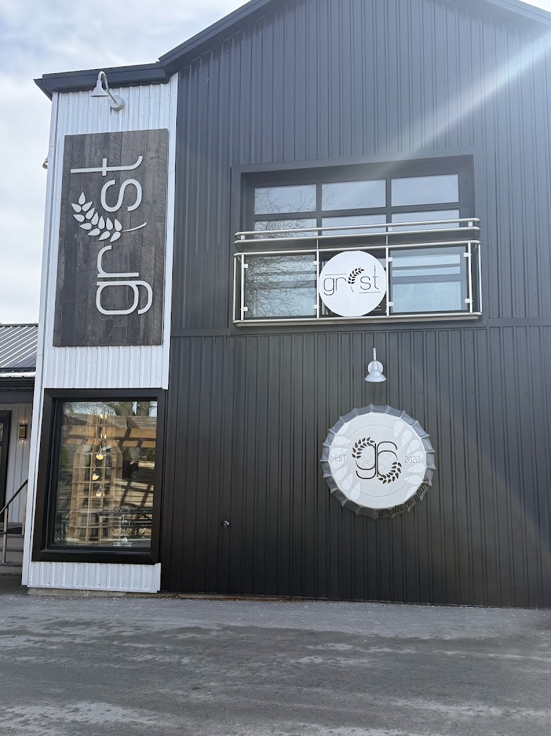 The Grist - Craft Kitchen & Brewery - The Grist - Craft Kitchen & Brewery 78 Four Mile Creek Rd, Niagara-on-the-Lake, ON L0S 1P0, Canada