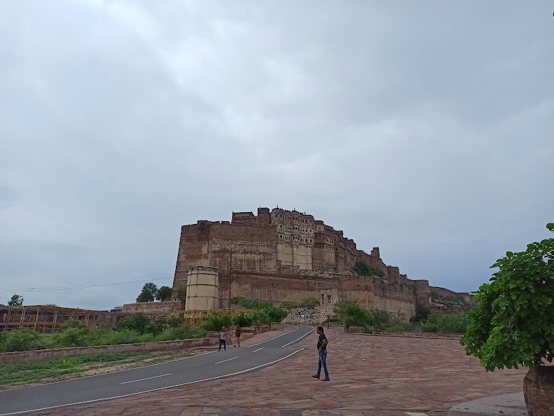 Jai Pol - Jai Pol 72X9+WR7, Sodagaran Mohalla, Jodhpur, Rajasthan 342001, India