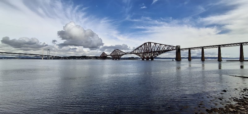 Forth Bridges Upper Viewpoint - Forth Bridges Upper Viewpoint, XGPW+6W, Broxburn EH52 6QG, UK