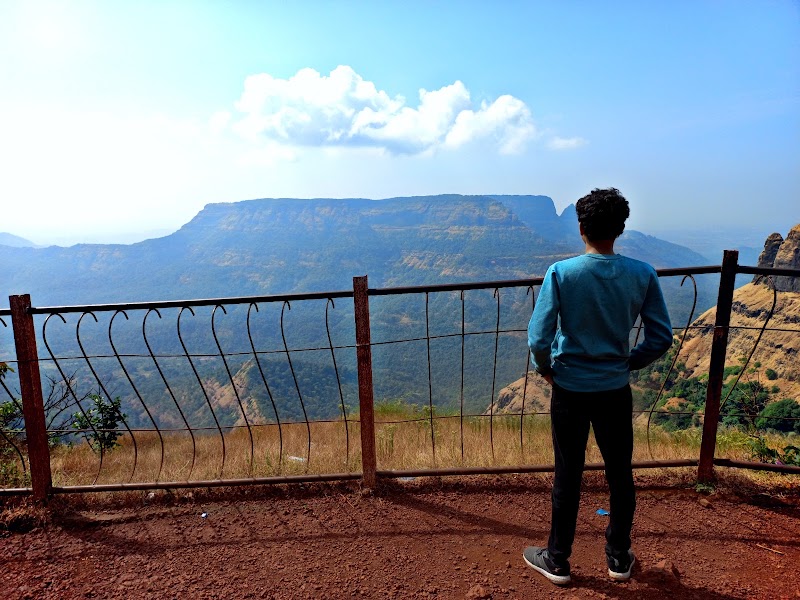 King George Point - King George Point X7M6+MCH, Matheran, Maharashtra 410102, India