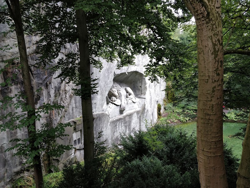 Lion Monument - Lion Monument Denkmalstrasse 4, 6002 Luzern, Switzerland
