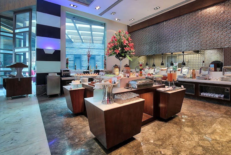 Ramada by Wyndham Gurgaon Central - Ramada by Wyndham Gurgaon Central Plot 2, Sector 44 Rd, Kanahi, Gurugram, Haryana 122003, India
