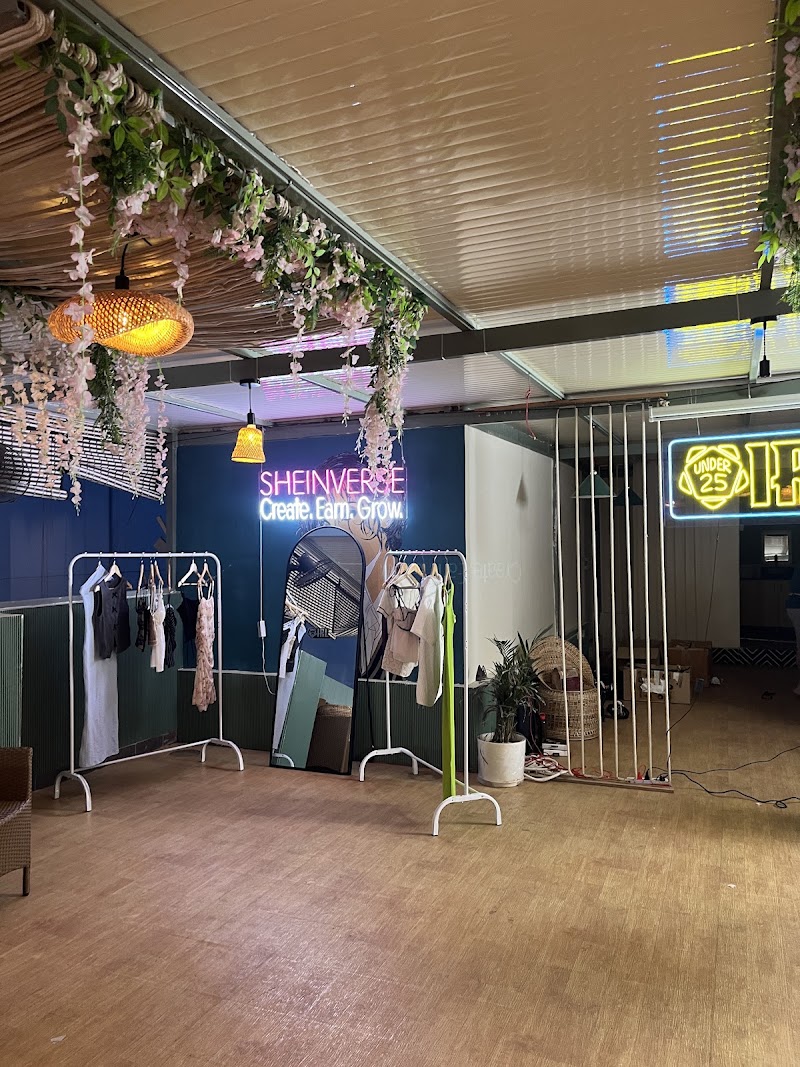 The Plot Twist Cafe - The Plot Twist Cafe 4th Floor, 495, 17th Cross Rd, above imperio restaurant, Parangi Palaya, Sector 2, HSR Layout, Bengaluru, Karnataka 560102, India