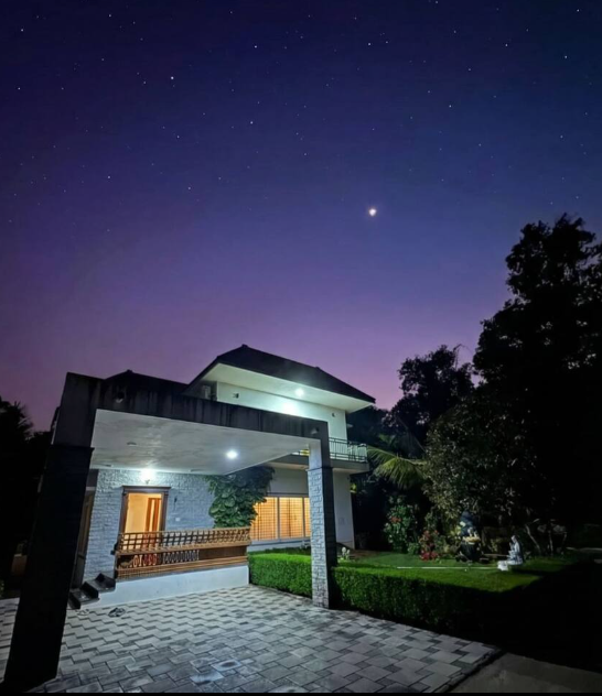 Star Gaze (3BHK) : MyYearlyStay in Udupi - Star Gaze (3BHK) : MyYearlyStay in Udupi Saroja Nilaya, Mahalingeshwara Temple Road, behind Little Rock Indian School, Bramavara, Heranje, Heroor, Karnataka 576213, India