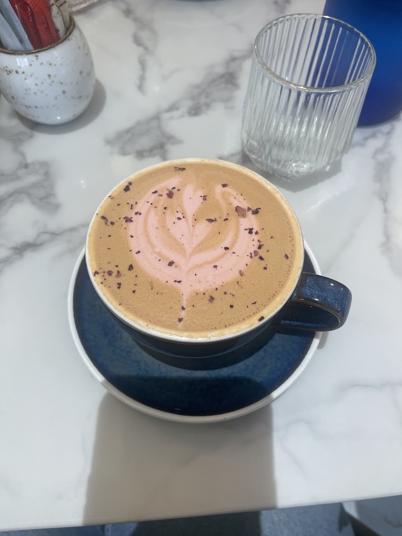Inana Cafe & Restaurant - Inana Cafe & Restaurant Sparkle Tower Shop R-07 - مرسى دبي - دبي مارينا - دبي - United Arab Emirates