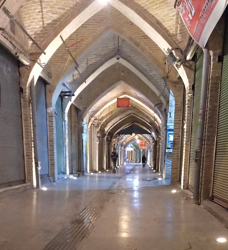 Sabzeh Meydan - Sabzeh Meydan, Zanjan Province, Zanjan, خیابان امام خمینی، MF9H+FPP, Iran