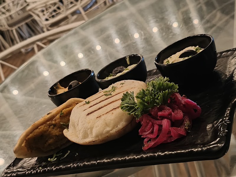 Makobrew Vegetarian Restaurant & Cafe | Jubilee Hills - Makobrew Vegetarian Restaurant & Cafe | Jubilee Hills Sri Peddamma Thalli Temple, Rd Number 44, CBI Colony, Jubilee Hills, Hyderabad, Telangana 500033, India