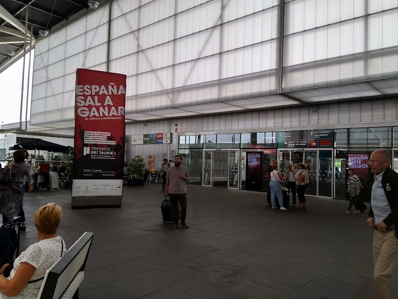 Estación de Valencia-Joaquín Sorolla - Estación de Valencia-Joaquín Sorolla, Extramurs, 46007 València, Valencia, Spain