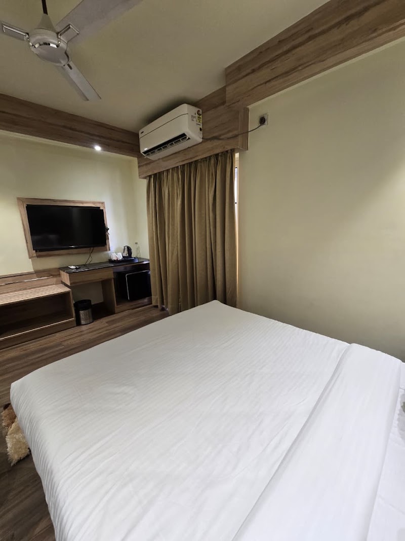 HOTEL PRESTIGE,PURI - HOTEL PRESTIGE,PURI At-Sterling Road,seabeach, behind ITC Fortune hotel, Siprasurabali, Baliapanda Housing Board Colony, Puri, Odisha 752001, India