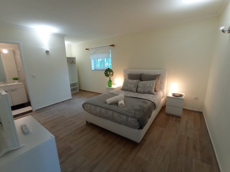 Alojamento dos Santos - Alojamento dos Santos Urbanização Quinta Amarela 25, 5085-038 Pinhão, Portugal