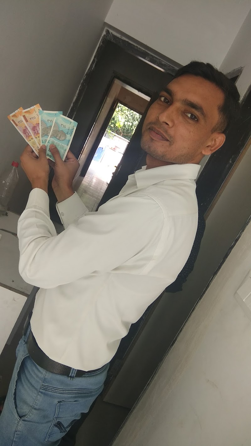 Live India Tours Pvt. Ltd - Live India Tours Pvt. Ltd, F- 62, Bhagat Singh Market Marg, New Khanna Market, Gole Market, New Delhi, Delhi 110001, India
