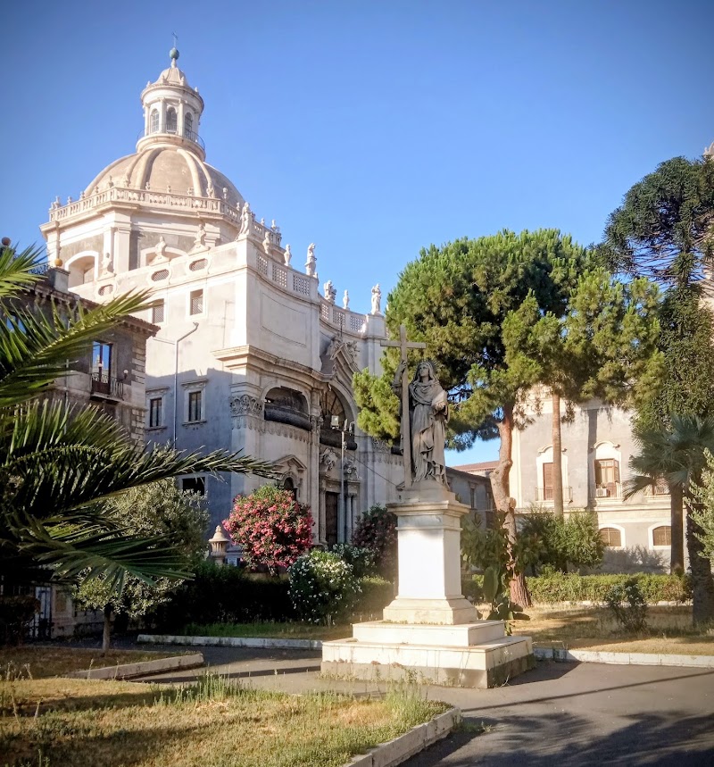 Centro Storico Catania - Centro Storico Catania, Piazza Vincenzo Bellini, 95131 Catania CT, Italy