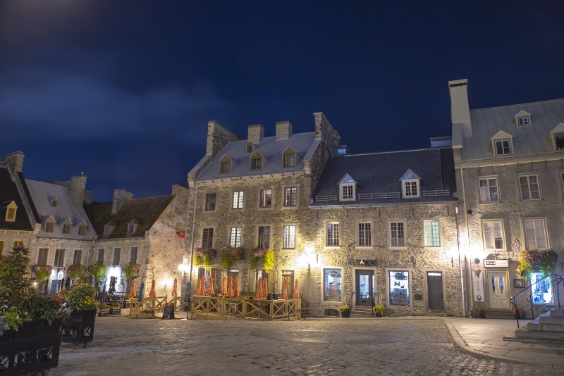 Place Royale - Place Royale, 2-4 Rue des Pains Bénits, Ville de Québec, QC G1K Rue des Pains Bénits, Québec, QC G1K 4E9, Canada