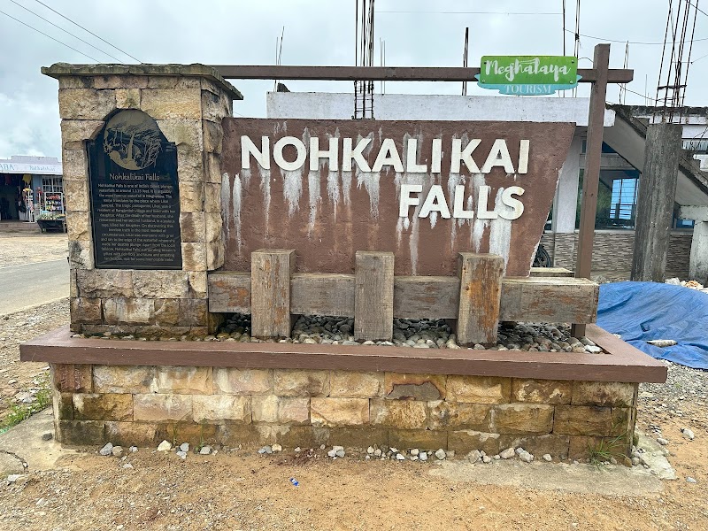 Nohkalikai Falls View point - Nohkalikai Falls View point, 7MCQ+GXC, Nohkalikai Rd., Sohra, Meghalaya 793108, India