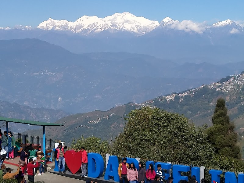 Darjeeling Clock Tower - Darjeeling Clock Tower 5, Laden la Rd, Chauk Bazaar, Darjeeling, West Bengal 734101, India