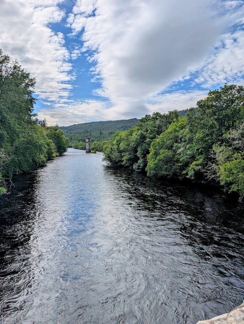 Cruise Loch Ness - Cruise Loch Ness Caledonian Canal, Fort Augustus PH32 4BD, UK